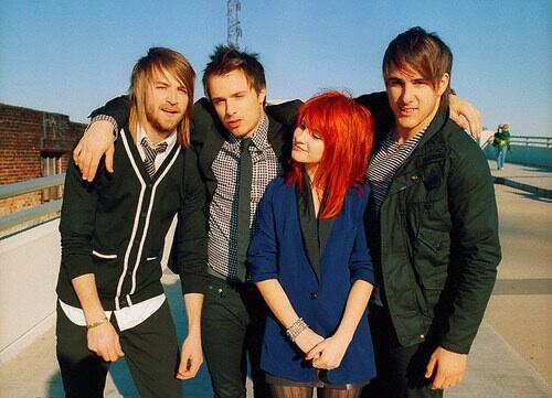 ParamoreIAB tweet picture