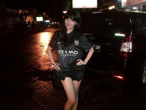 Foto Bugil Seksi DJ Una Foto Bugil Seksi DJ Una