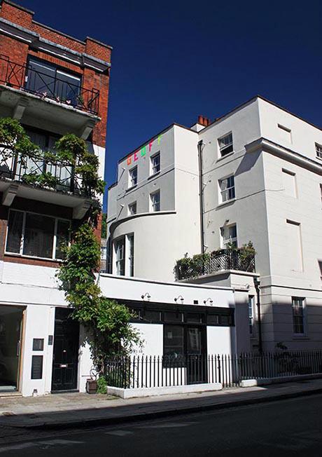 TheGeoffProject's tweet image. #thegeoffproject #geoff #London #Bloomsbury 365 days of Geoff No.53