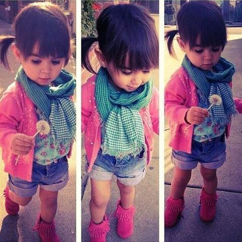 estigarota's tweet photo. Mamãe olha qe super look para suas gatinha fofo demais 
*--* http://t.co/vgs5e67Pfq