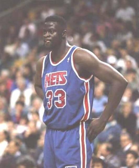 NBA_enAccion's tweet photo. En los 1001 minutos que jugó Yinka Dare en la NBA dio un total de 4 asistencias. 1 asis cada 250 min. http://t.co/k9oB84QygF