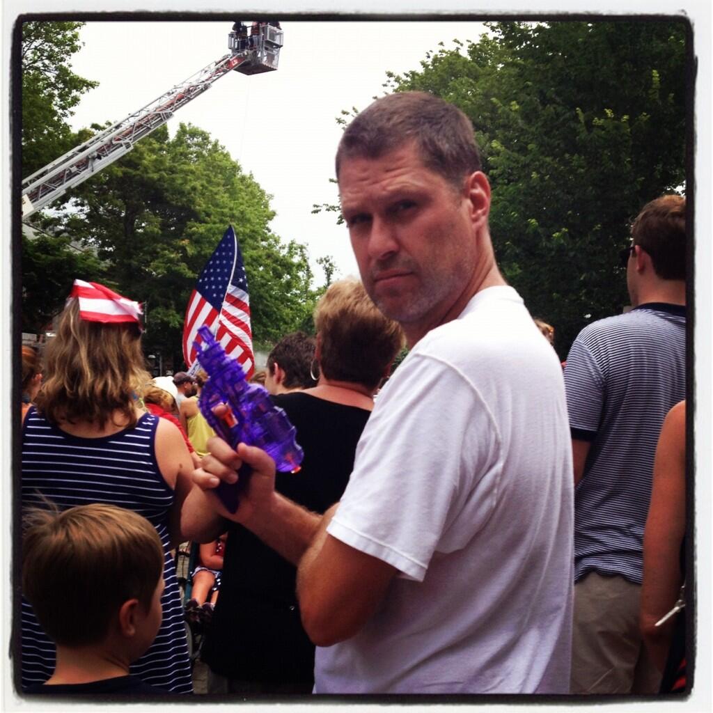 sara-underwood-on-twitter-felger-takes-on-nantucket-watergunfight-happy4th-http-t-co-kfn6melyjb-twitter