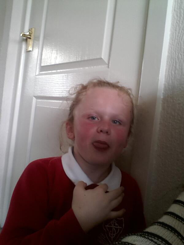 aspin's tweet photo. Being a monkey hahaha x http://t.co/QIKWD2qL6f
