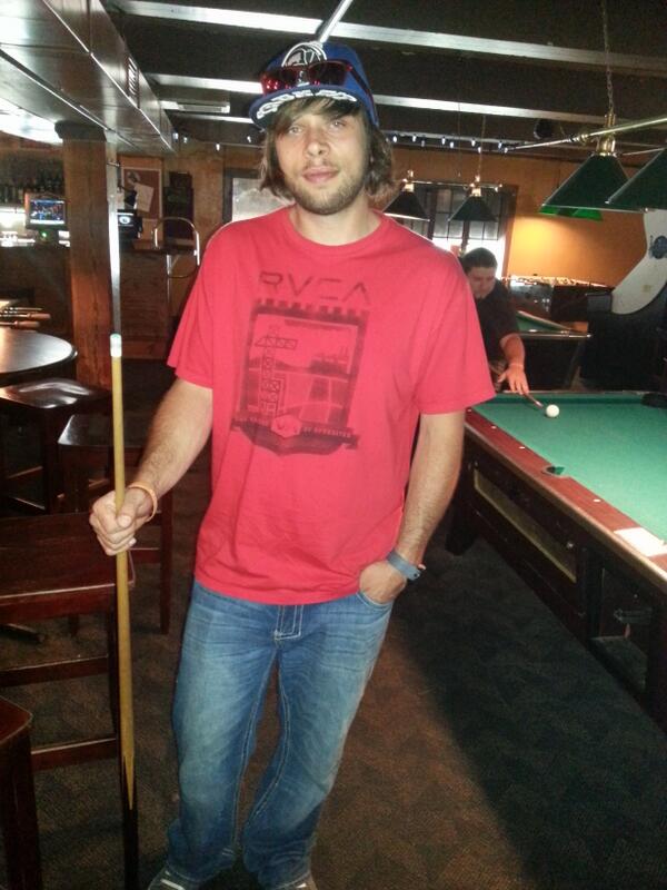 juff595's tweet photo. Loves him  #downtowngrillandbrewery #july4th #merica  @Untouchable1213 http://t.co/CoutU2AKAF