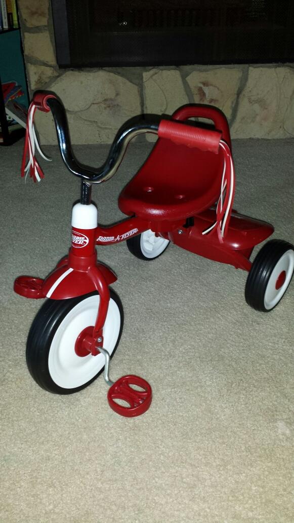 To be a kid again! #red #sdawpphotovoices