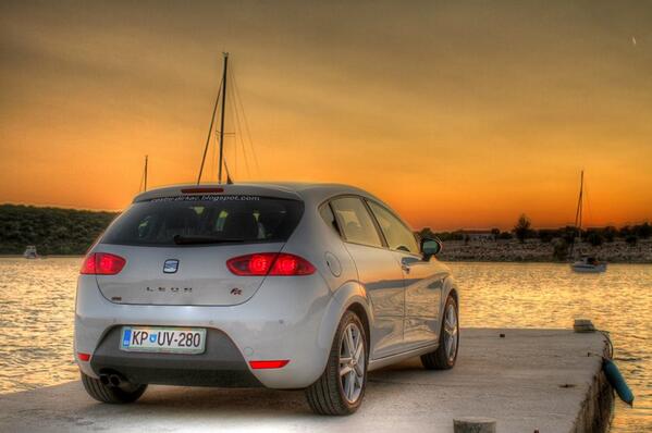 Počitniško :) #Seat #Leon #SeatleonFR #FR #Sunset #Sea #Pier #Pomol #Sončnizahod #HDR