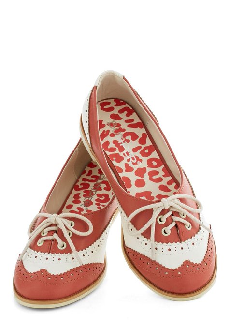 I'm exceptionally fond of Amalgam of the Year in Coral. Buy them for me...please? http://t.co/BfIiR6