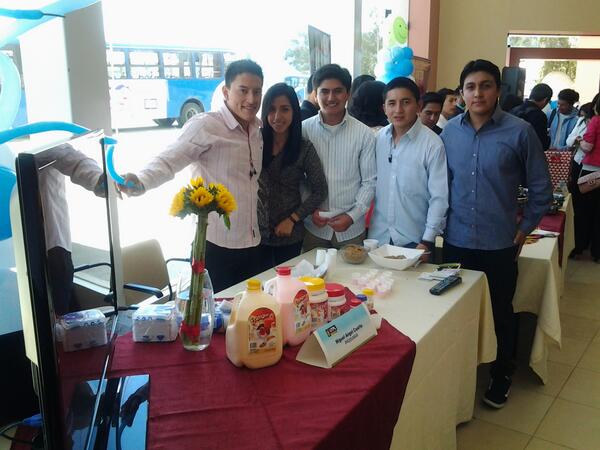 posarango's tweet image. Feria potenciando emprendedores #empresa #PRODUMAR #utpl