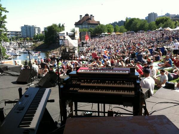 ericfinland's tweet photo. Portland Blues festival with Joe Louis Walker.  Come get some http://t.co/GNuxz9CGlb