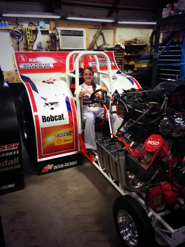 aleischner20's tweet image. Future driver. #minirod