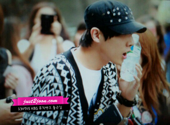 埋め込み画像への固定リンク