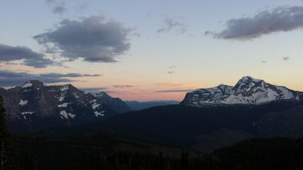 JustinC929's tweet photo. After a very long hike, we managed to get to our chalet to this view. Hope you enjoyed your Fourth! http://t.co/FrRiNcNrel