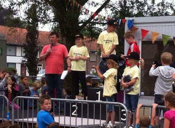 vissie_'s tweet photo. Bente 2de plaats!!! #jeugdland http://t.co/EBTCdUoifb