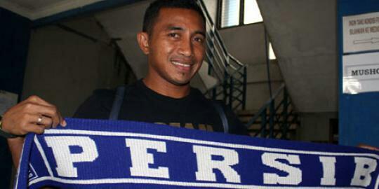 Kece cc: <a href="/FirmanUtina_15/">Firman Utina</a>