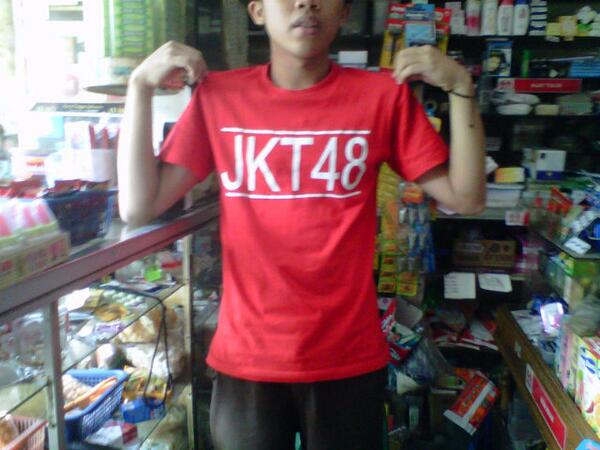 ismi_simi's tweet photo. @iqbaltriadi http://t.co/PfxsBULMSl