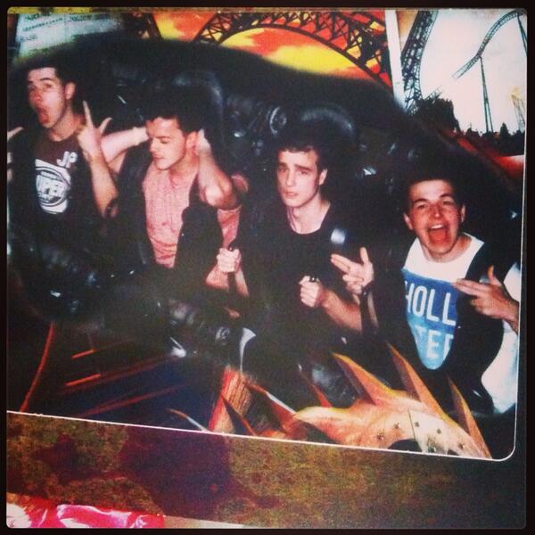 Wanna go Alton towers @VerJaynal, Nick Naidu &amp; Matthew Greenslade ?
