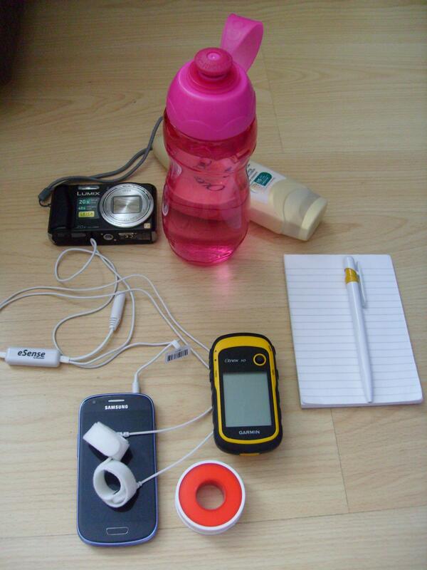tarawoodyer's tweet image. Ready for day of #biomapping in the field - trialling our new equipment today. #ExcitedGeographers #Fieldworkisfun