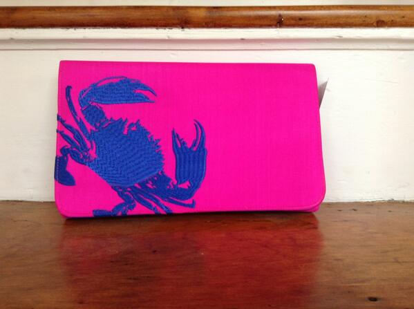 Zero_Main's tweet image. Follow us for a chance to WIN a @Shiraleah clutch!