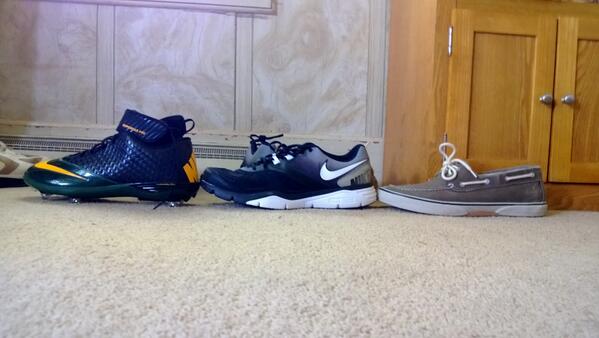 jthomp55_'s tweet photo. Three new pairs of shoes this week. Football cleats. Shoes for workouts and some Sperry's http://t.co/VsjzYFwAL3