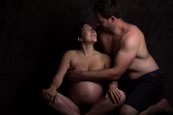 PricelessPhotos's tweet photo. Favourite from Sunday's maternity shoot http://t.co/F3h2TFdYpI