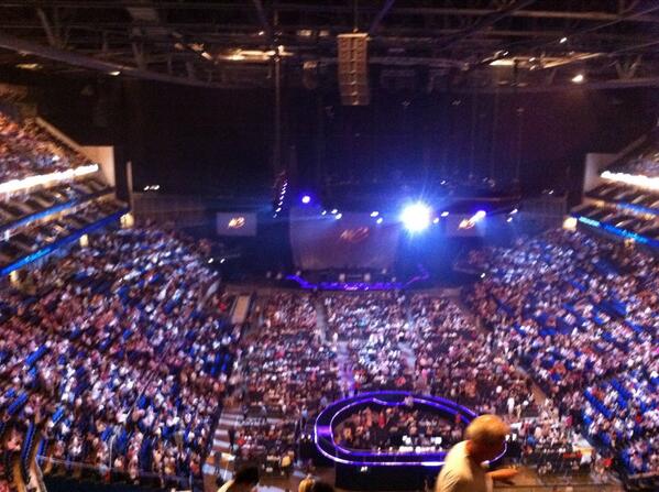 @GordonBlack8 @Blacky1873 Thank u! This place is massive. Might just about see him. X
