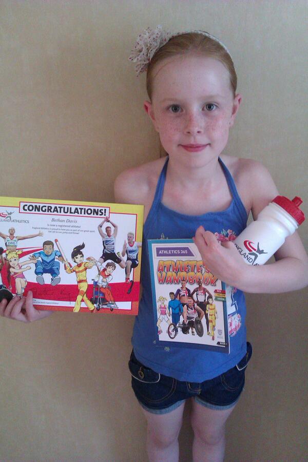 Sarah Davis tweet media