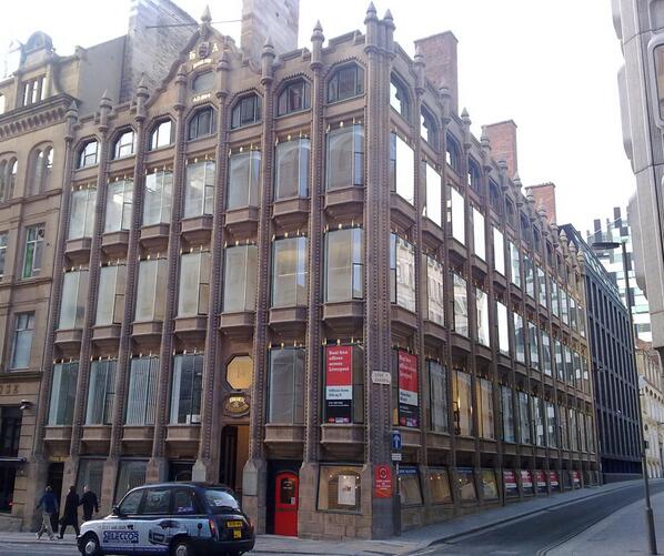 malrantoo's tweet photo. The most important building in the world - Oriel Chambers Liverpool - the worlds first skyscraper #placesRIBA http://t.co/CbD0w8CL2X