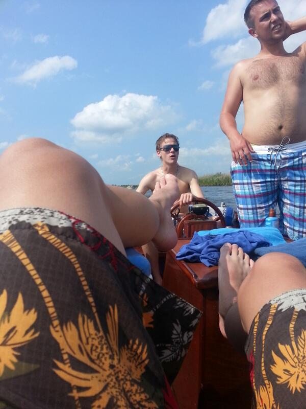 MarcVelthuis's tweet photo. Lekker even te varen!! @overalwaarwateris http://t.co/xWAASa9Bc3