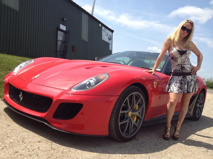 Hmmm...not sure about the colour though, I might have it sprayed pink. What do you think? X http://t