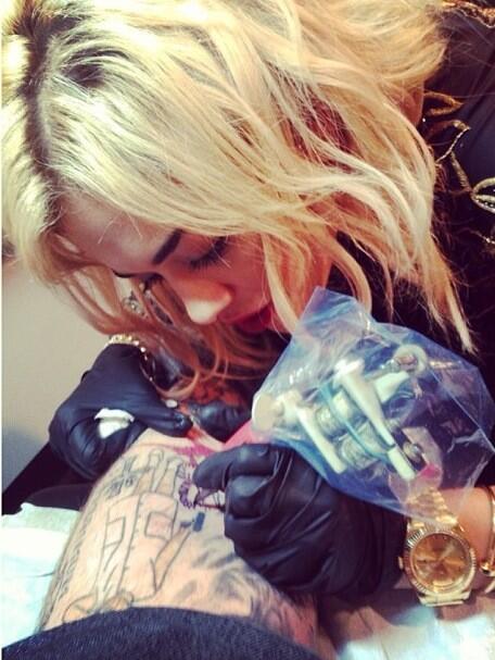 rita_ora01's tweet photo. מנסה לעשות לאחרים http://t.co/jbcxH5X8Rp
