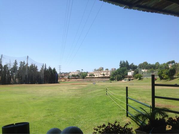 @TheGeckoProTour great day at the Marbella golf centre get down for a lesson #blueskies #greatgolfweather