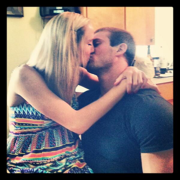 Mel_Lamb09's tweet photo. The best gift I could have ever asked for.  This guy @D_Fett_2 ♡ http://t.co/xeYciTLuHd