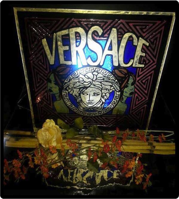 CopyKatzDesign's tweet image. I need your votes! nilamihouse.com/contest/detail…