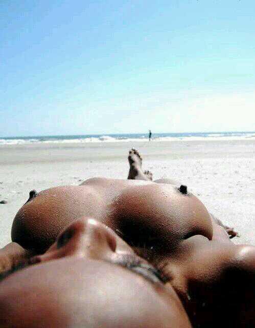 wikitetas69's tweet photo. ¿Morena? http://t.co/IGi9ADs47M