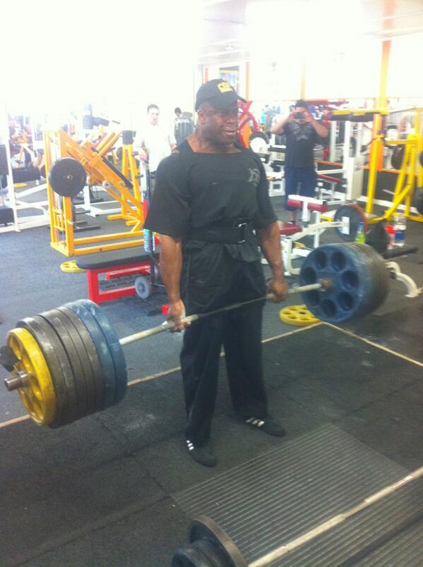 pat_pw's tweet image. Unleashing the beast get ready here i come# @cnpprofessional @ladyabeastmode @IronWorksBham WE RUN THIS#