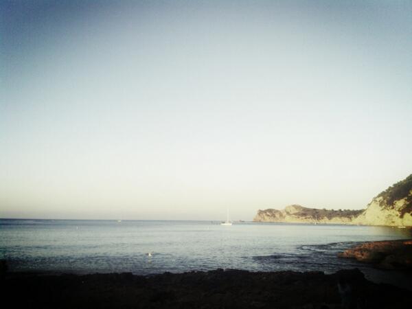 jonatan089's tweet photo. Un poco de relax no viene mal.. http://t.co/X2OQp2VUwT