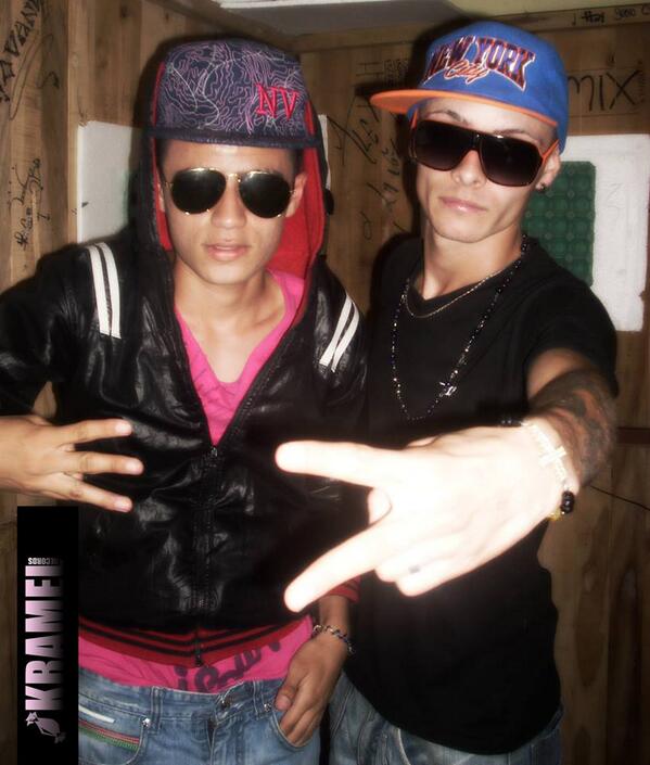 YaipeeLDQ's tweet photo. Con el socio @MaickyOficial ♪♫ Talentoso y humilde. http://t.co/R9Zc99U34R