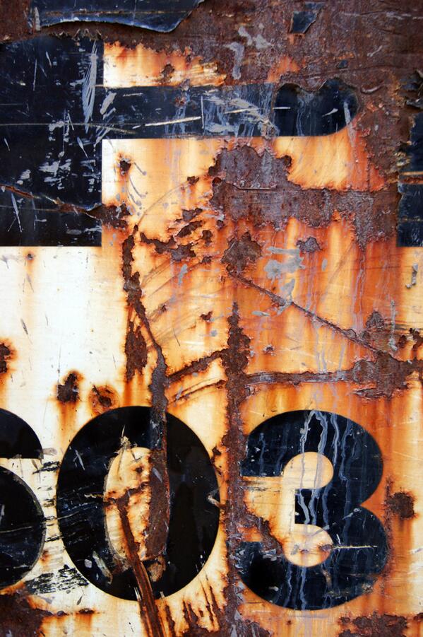 LeedsPsychoGeo's tweet photo. The beauty of skips- The abstract paintings of disintegration LS12  #photography #psychogeoraphy #leeds http://t.co/rwbgTaZIeu