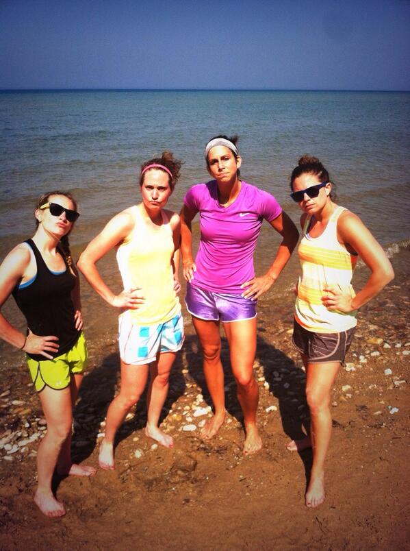 KLooWho's tweet photo. TC Beach Tabata Workout!! @klr30 @Emils_11 @RaFolcik33 #tcepicness #stillgotit http://t.co/skpizUFQin