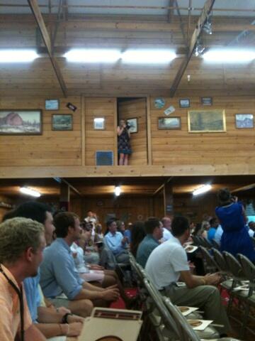 nemoore_'s tweet image. “@CBWoodard: Someone's creepin... http://t.co/dcM1Jm2uD2” #videographerproblems