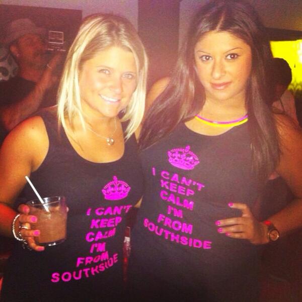 JessR28's tweet photo. RFC5 photoshoot tonight with the champs at @lerougebar  #TeamSouthside  @VMorin27 🏆👭 http://t.co/zQCBbM3ou6