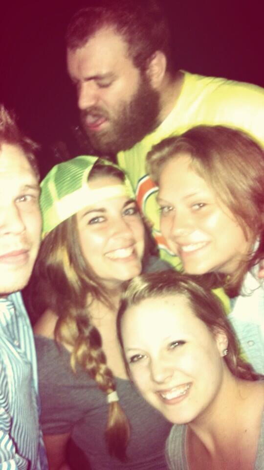 congletoonz's tweet image. I love all of these weirdos. @chels_dh , rockin' a p'raid.. #piratebraid #notsureonthespelling