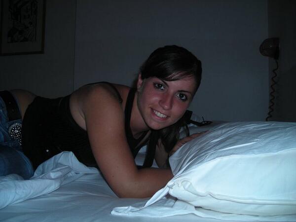 veronicarosso1's tweet photo. cosa faresti ? http://t.co/qGAtLoiiM9