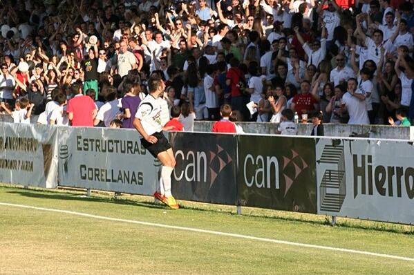 jordimarti10's tweet photo. Un año mas defendere la camiseta del @cdtudelano . Otro año dejandonos la piel x este club, k ganas de empezar. 😘 http://t.co/sSzzb5UVSN