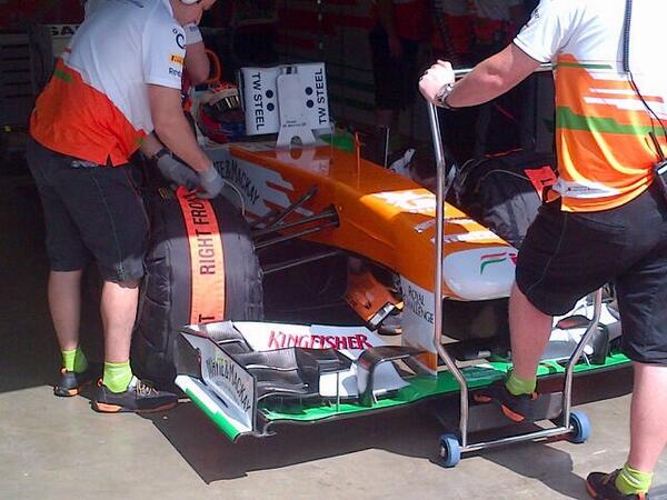 En Force India, ...