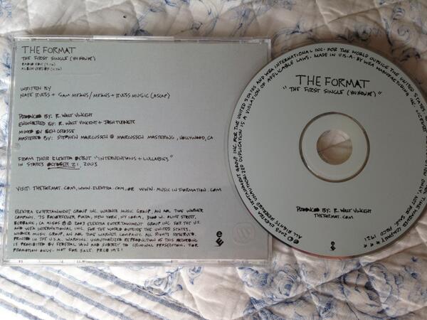Docdib's tweet photo. @sammeans Please can you tell me if there was front cover artwork with this and what it should look like. Is it rare? http://t.co/kxv7RauDZk