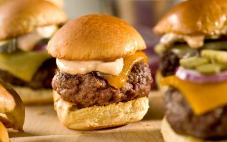 FoodNetwork_UK's tweet photo. #RecipeoftheDay: Sliders with Chipotle Mayo http://t.co/JHjg8I1Bwu #bbqbites http://t.co/8RHrl3wqn5
