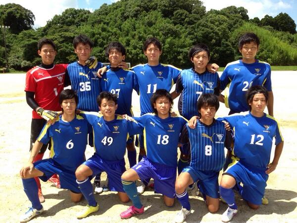 宮崎産業経営大学サッカー部 宮崎県大学サッカーリーグ 産経大a Vs 産経大bは 12 0で産経大aが勝ちました 明日は 11時より宮崎大学医学部グラウンドで 産経大a Vs 宮崎公立大学の試合があります Http T Co Cple4hv43u