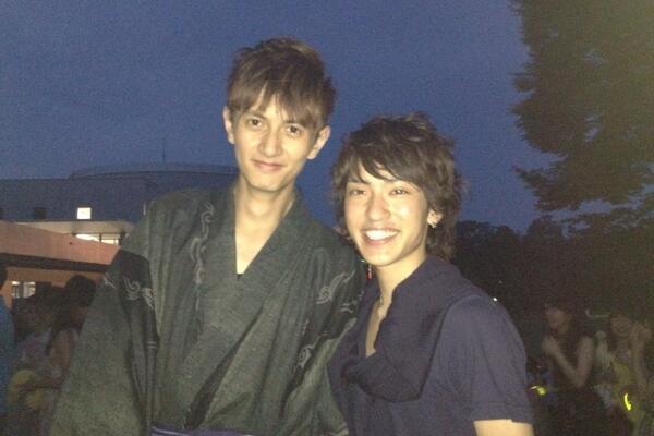 Raycley 皆さん ミスター慶應の投票は是非 2番ぴろりんにしてください笑 Http T Co Pmwmjek6we