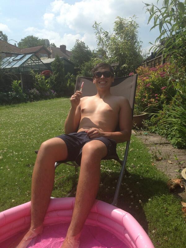 abby_pierce's tweet photo. Loving life ☀☀☀ @HugoSiddle http://t.co/5E28QSDhji